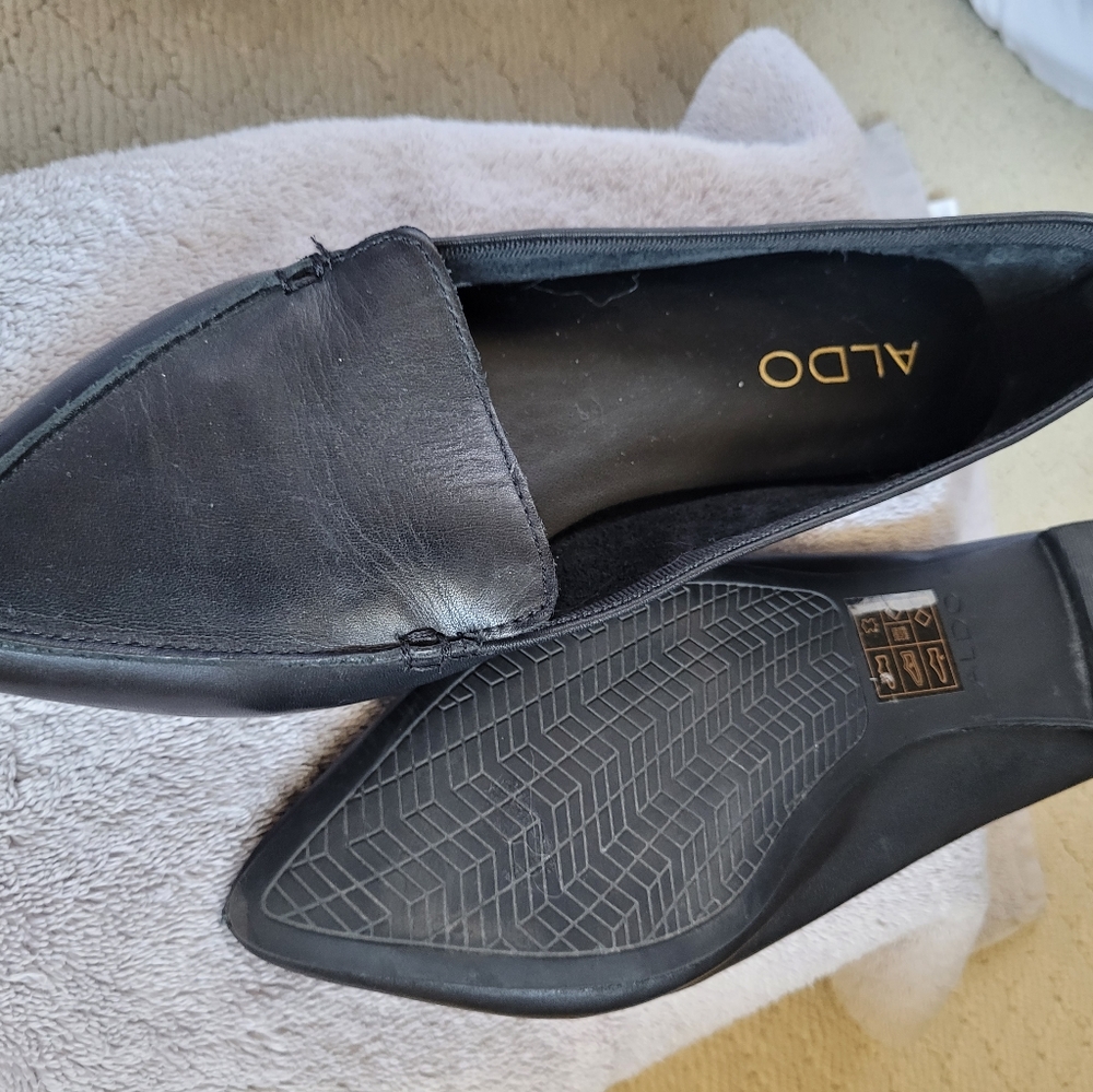 Aldo ladies leather loafers
